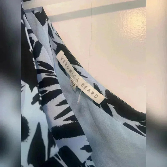 Veronica Beard Vida One Shoulder Silk Top Peplum Size 4 $398 Like New - Picture 5 of 6